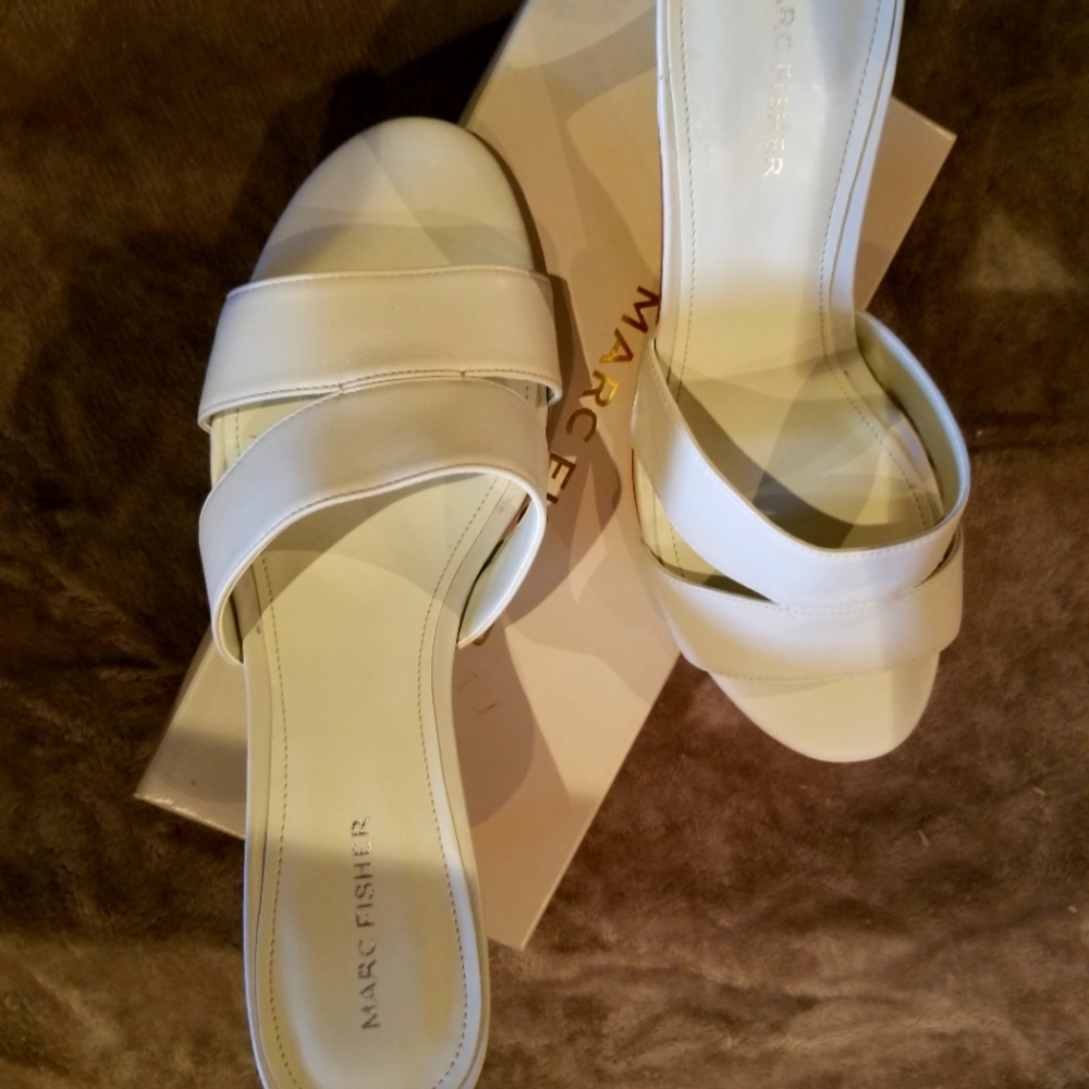 Women shoes